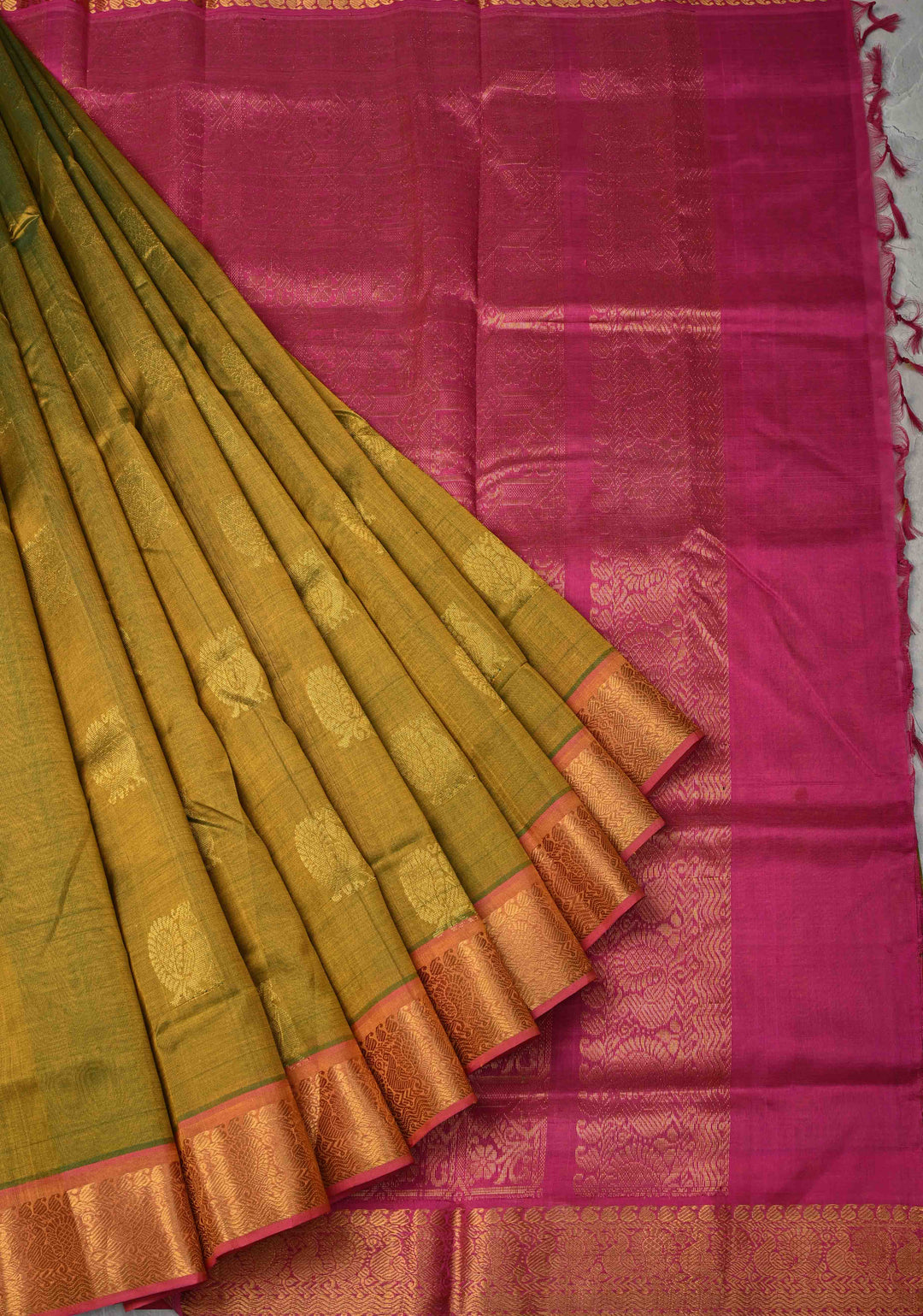 9 Yards Madisar Henna Green Kanchi Silk Cotton Handloom Saree with Muted  zari peacock Buttas and Contrast Zari Border, No Blouse Piece