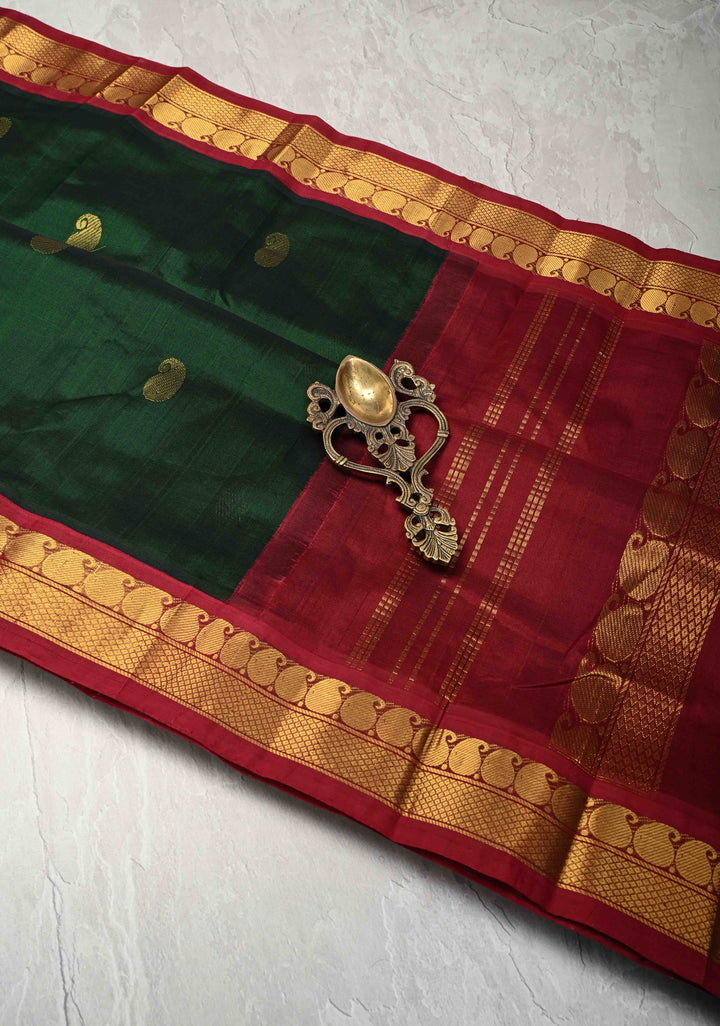 9 Yards Madisar Deep Green Kanchi Silk Cotton Handloom Saree with Paisley Buttas and Contrast Zari Border, No Blouse Piece