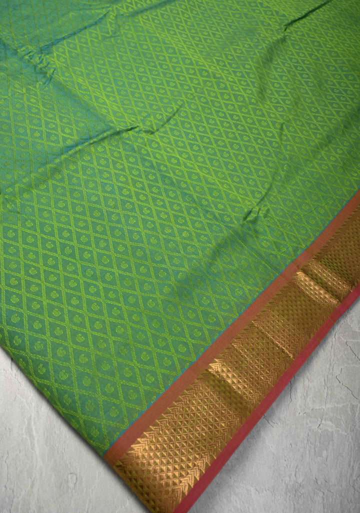 9 Yards Madisar Green Dual tone Kanchi Silk Cotton Saree with Self Brocade and Zari Borders, No Blouse Piece