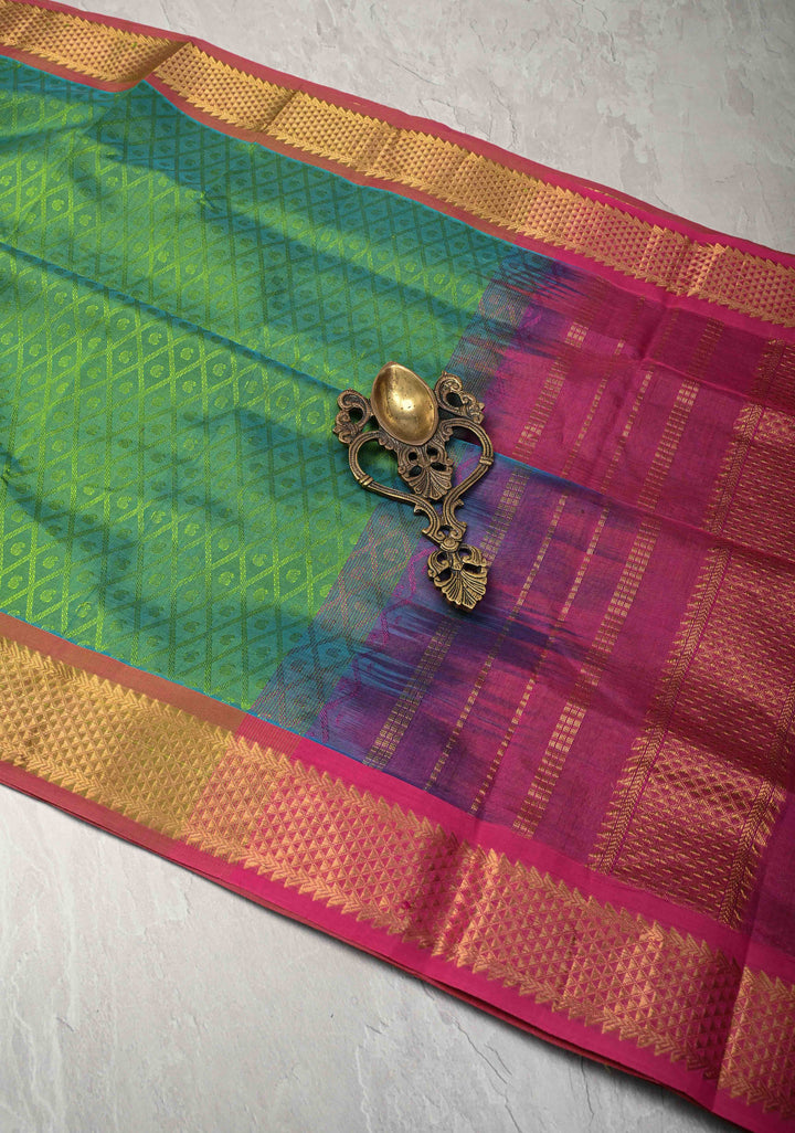 9 Yards Madisar Green Dual tone Kanchi Silk Cotton Saree with Self Brocade and Zari Borders, No Blouse Piece
