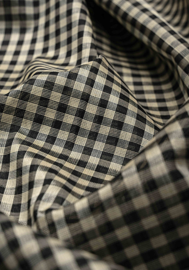 Black-White Gingham Checks Koravi Kanchi Silk Cotton 100% Handloom Saree with Contrast Zari Border