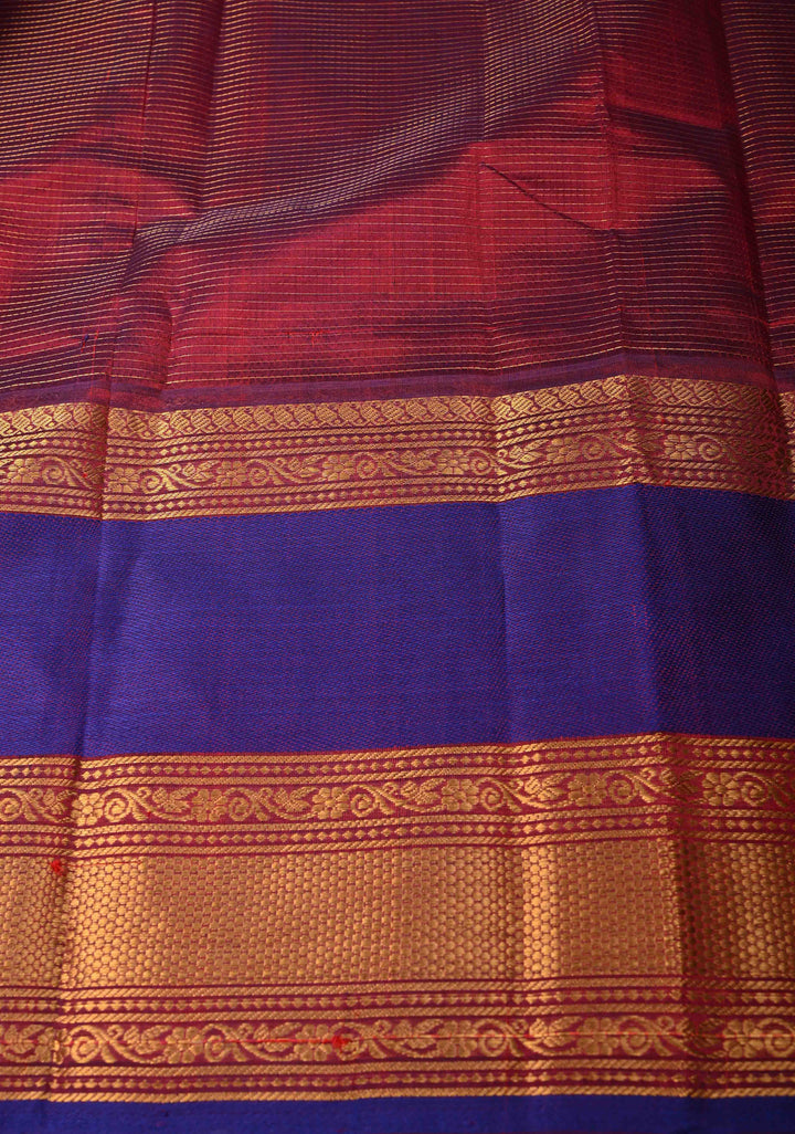 Podi Zari Kattam Kanchi Silk Cotton Saree with Zari Buttas and Wide Borders in Navy