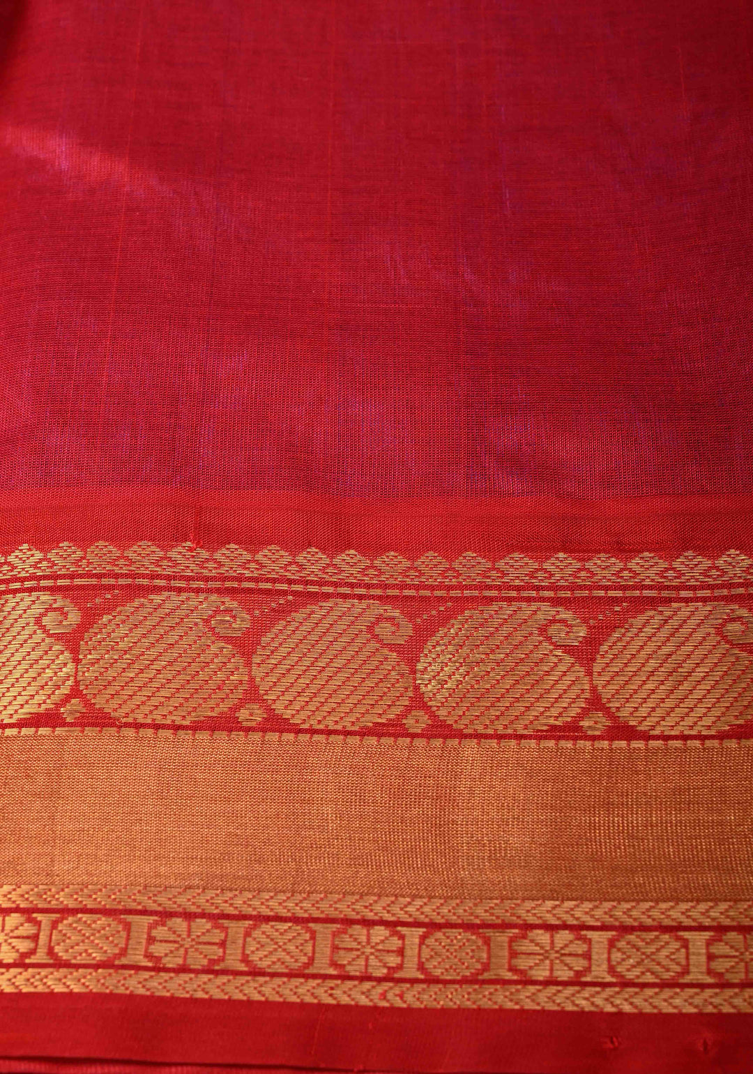 Amethyst Koravi Kanchi Silk Cotton Handloom Saree with Contrast Zari Border