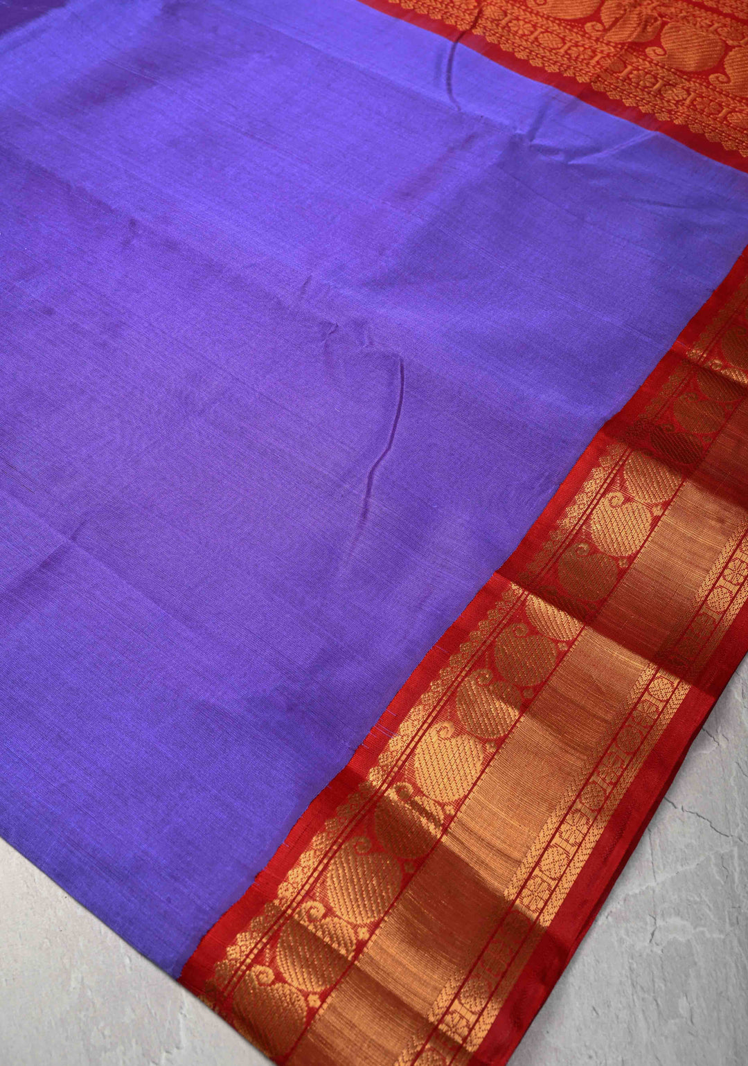 Amethyst Koravi Kanchi Silk Cotton Handloom Saree with Contrast Zari Border