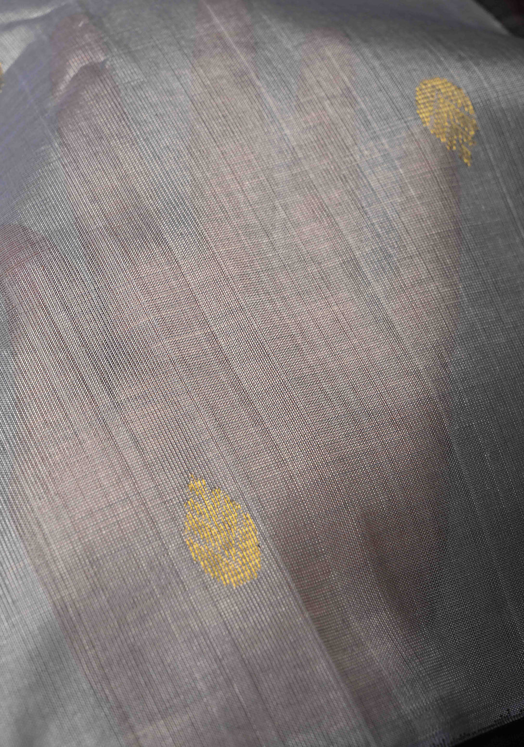 Grey Koravi Kanchi Silk Cotton 100% Handloom Saree with Zari Buttas and Contrast Zari Border