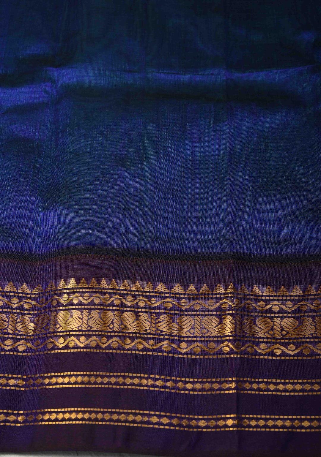 Sea Green Kanchi Silk Cotton Handloom Saree with Buttas and Koravi Contrast Zari Border