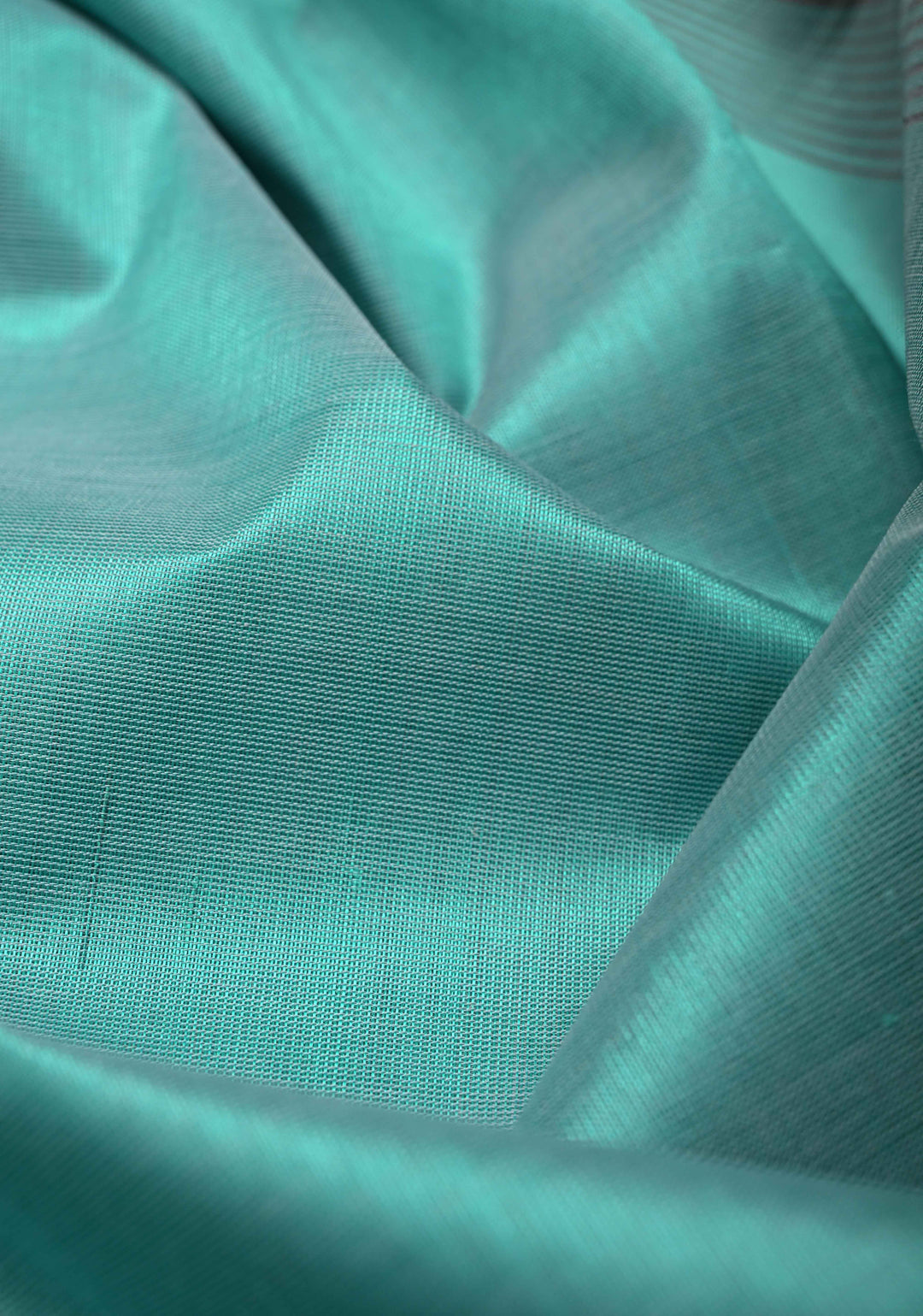 Turquoise Kanchi Silk Cotton Handloom Saree with Contrast Korvai Zari Border