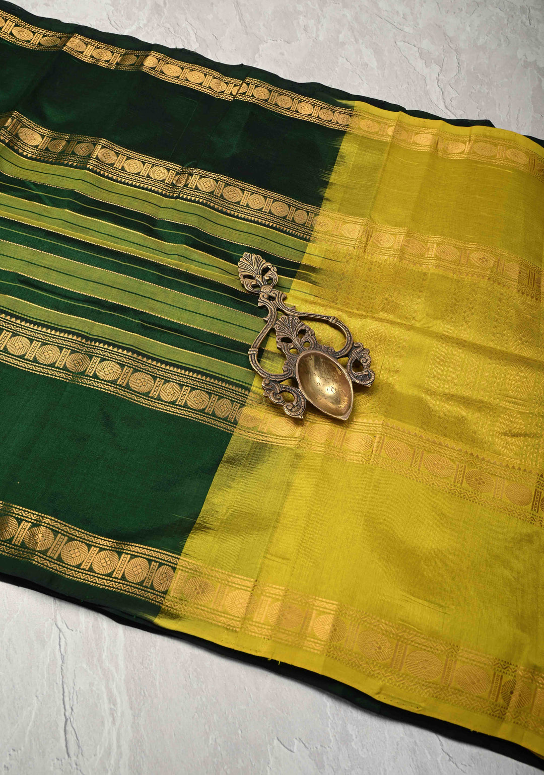 Shades of Green Panel horizontal Stripes Kanchi Silk Cotton Saree with Rettaipet Border