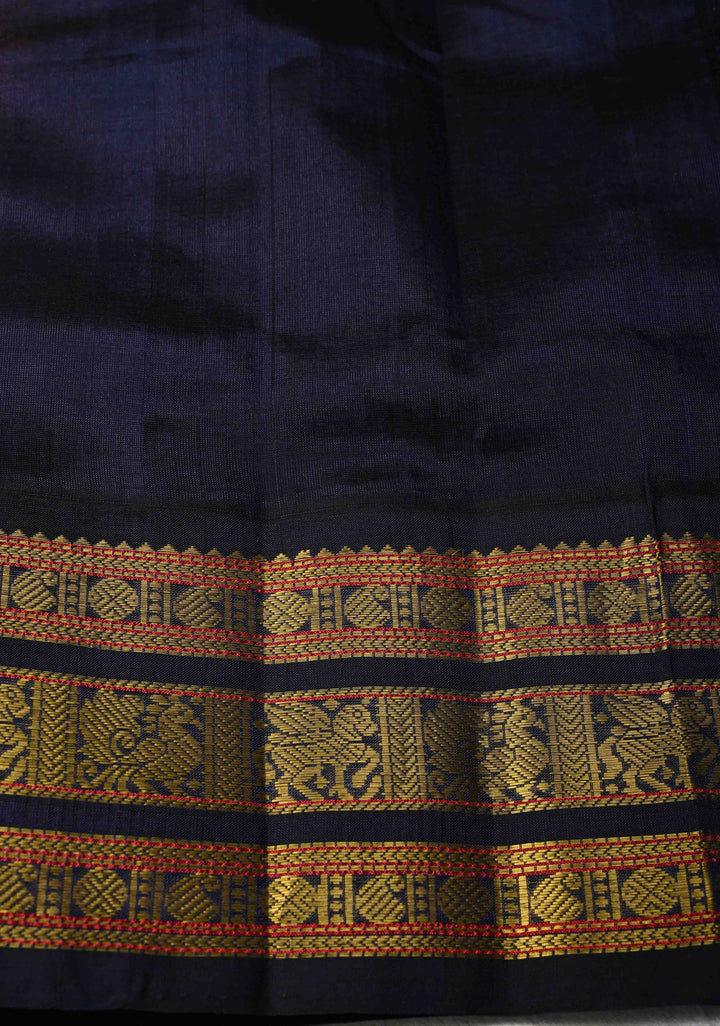 Pink Dual tone Korvai Kanchi Silk Cotton Handloom Saree with Checks Pattern and Contrast Zari Border