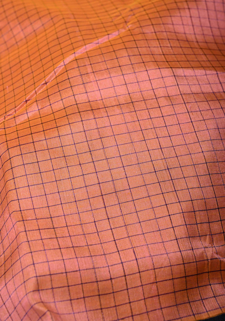 Pink Dual tone Korvai Kanchi Silk Cotton Handloom Saree with Checks Pattern and Contrast Zari Border