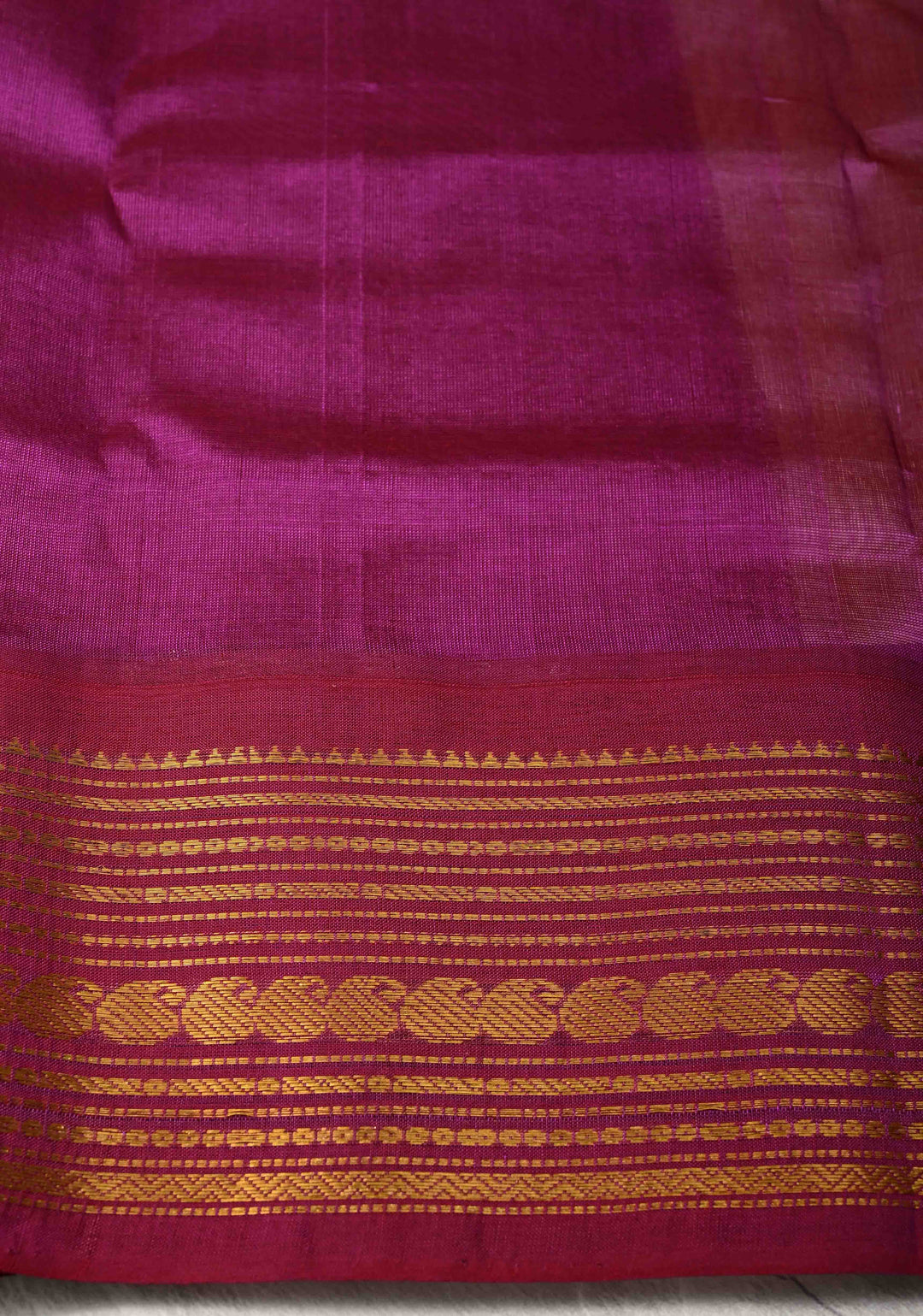 Beige Koravi Kanchi Silk Cotton Handloom Saree with Contrast Zari Border