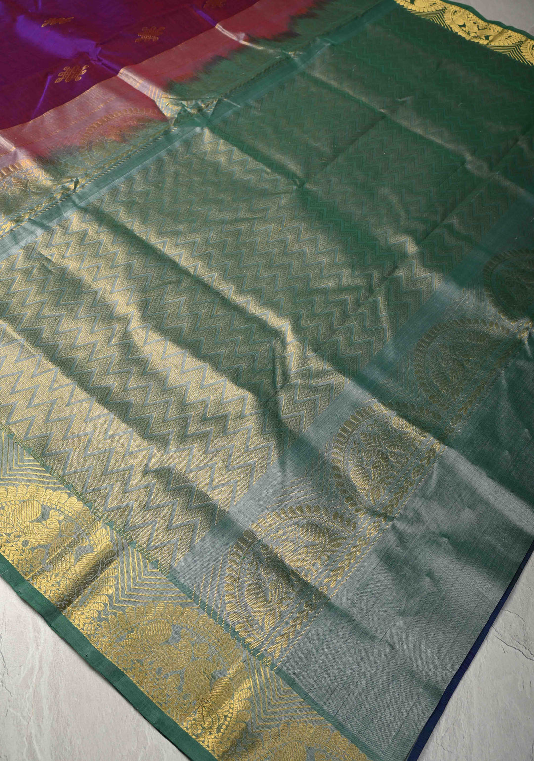 Purple Dual Tone  Koravi Kanchi Silk Cotton Handloom Saree with Contrast Zari Border