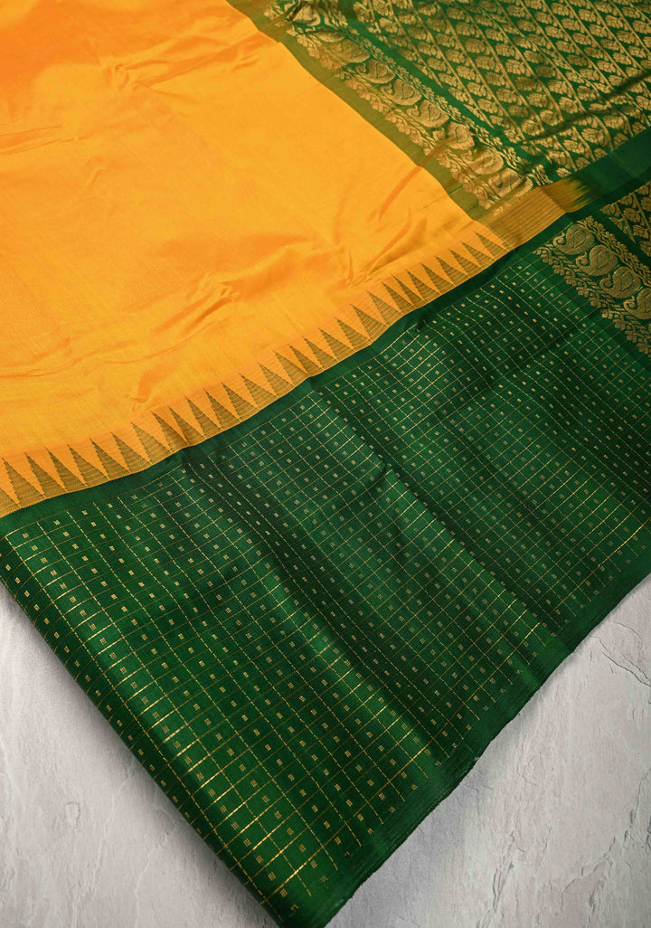 Orange Korvai Kanchi Silk Cotton Handloom Saree with Wide Contrast Lakshadeepam Border
