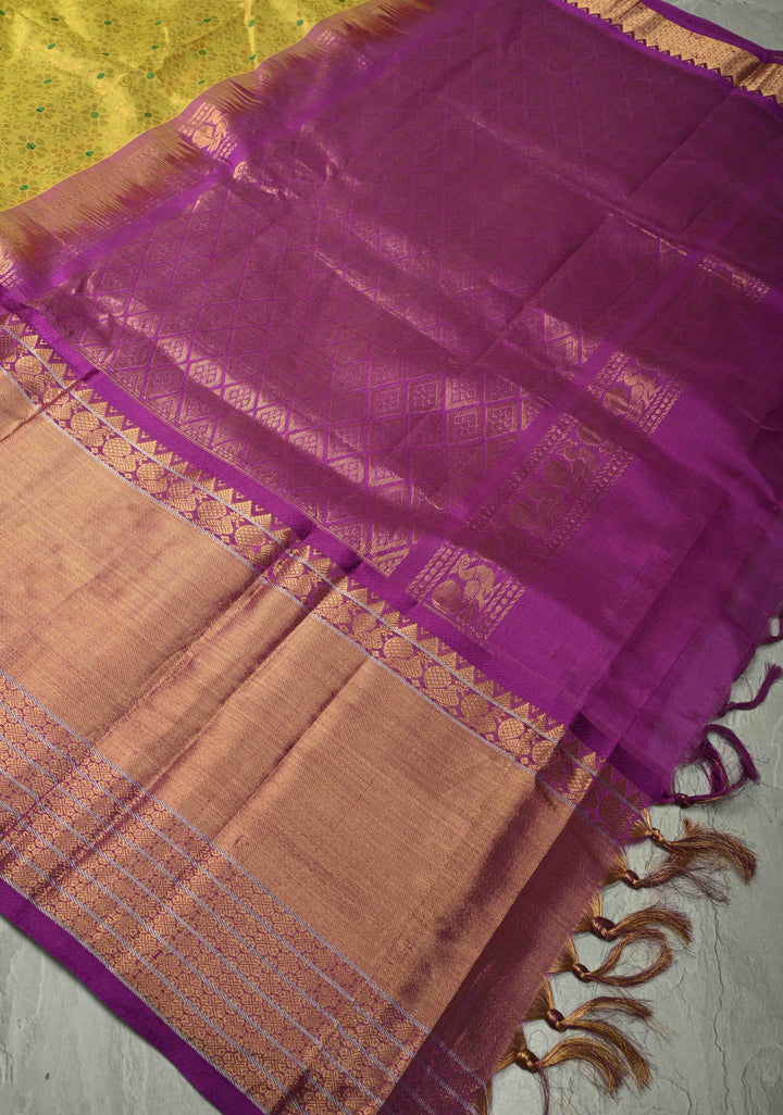 Chartresuse Kanchi Silk Cotton 100% Handloom Saree with Trellis jaal and Contrast korvai Zari Border