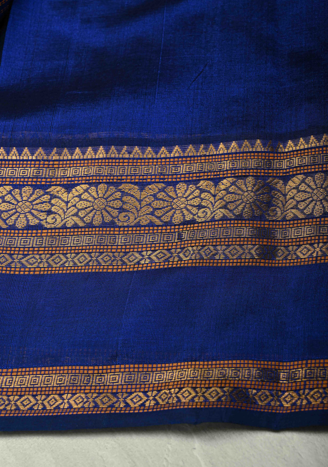 Peacock Blue Dual Tone Kanchi Silk Cotton 100% Handloom Saree with Vail Dhari Stripes and Zari Border