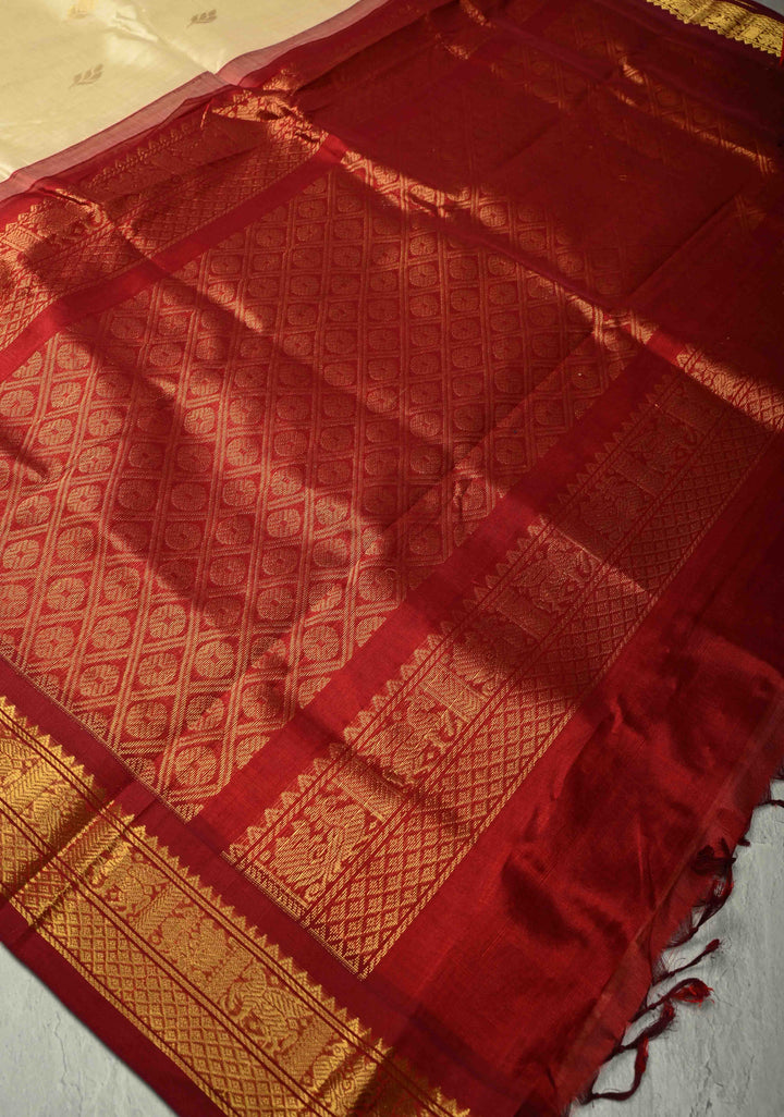 Ivory Korvai Kanchi Silk Cotton 100% Handloom Saree with Zari Buttas and Contrast Zari Border