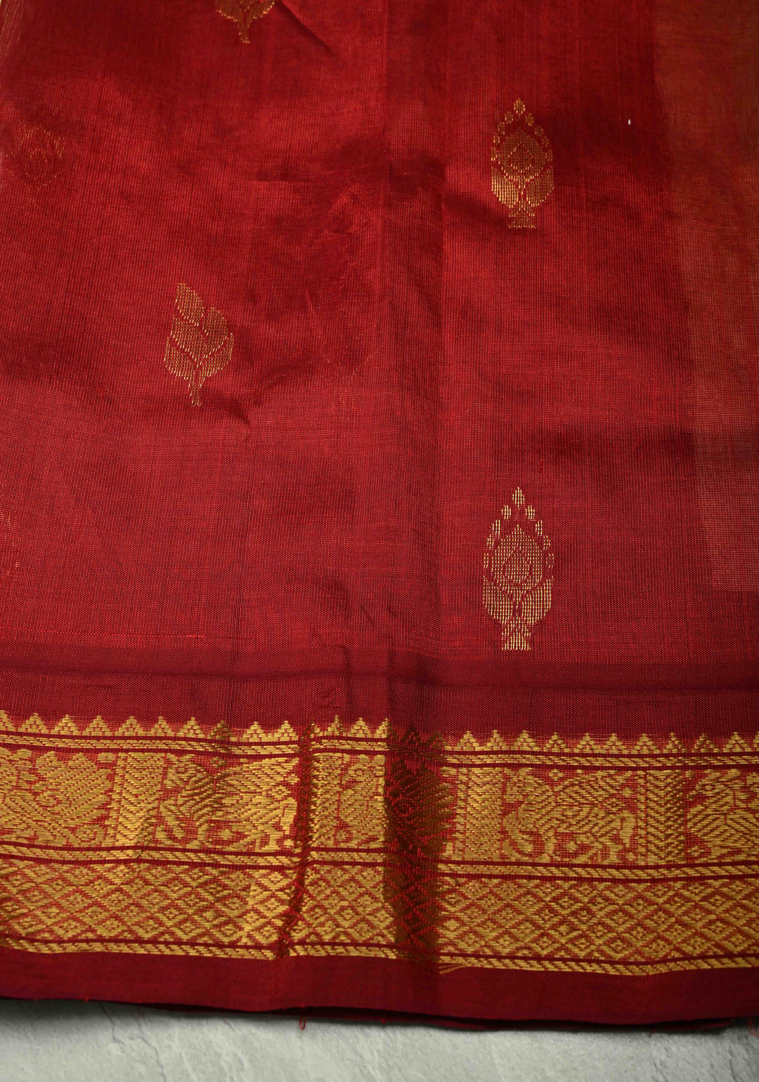 Ivory Korvai Kanchi Silk Cotton 100% Handloom Saree with Zari Buttas and Contrast Zari Border