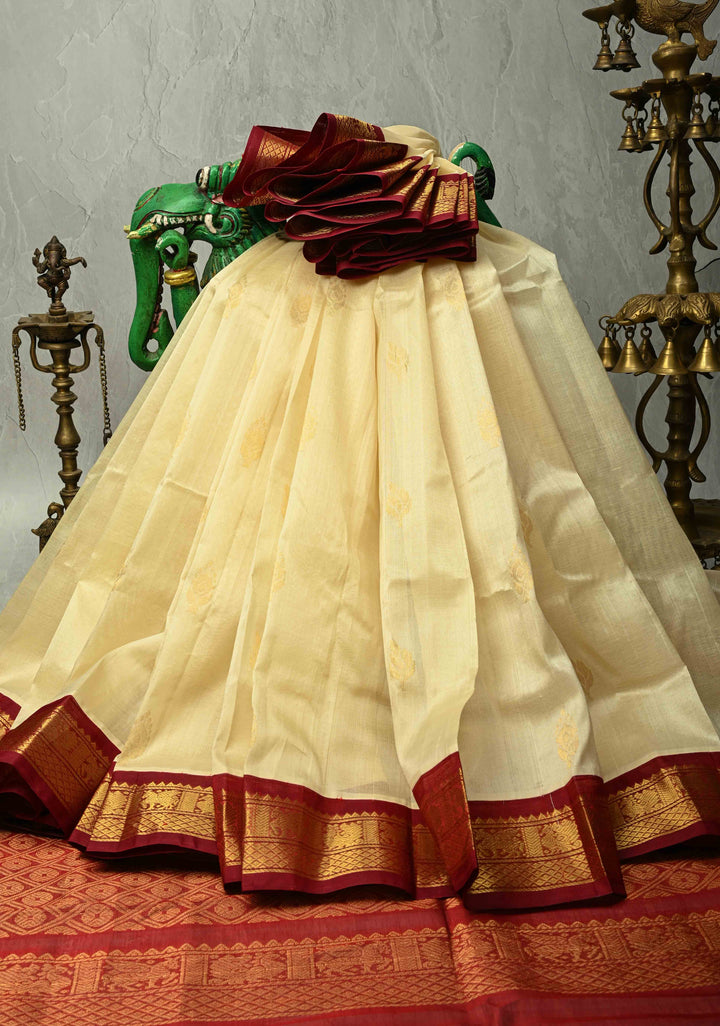 Ivory Korvai Kanchi Silk Cotton 100% Handloom Saree with Zari Buttas and Contrast Zari Border