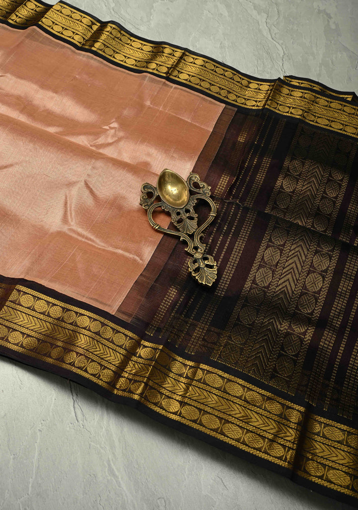 Pinkish Tan Korvai Kanchi Silk Cotton 100% Handloom Saree with Contrast Zari Border