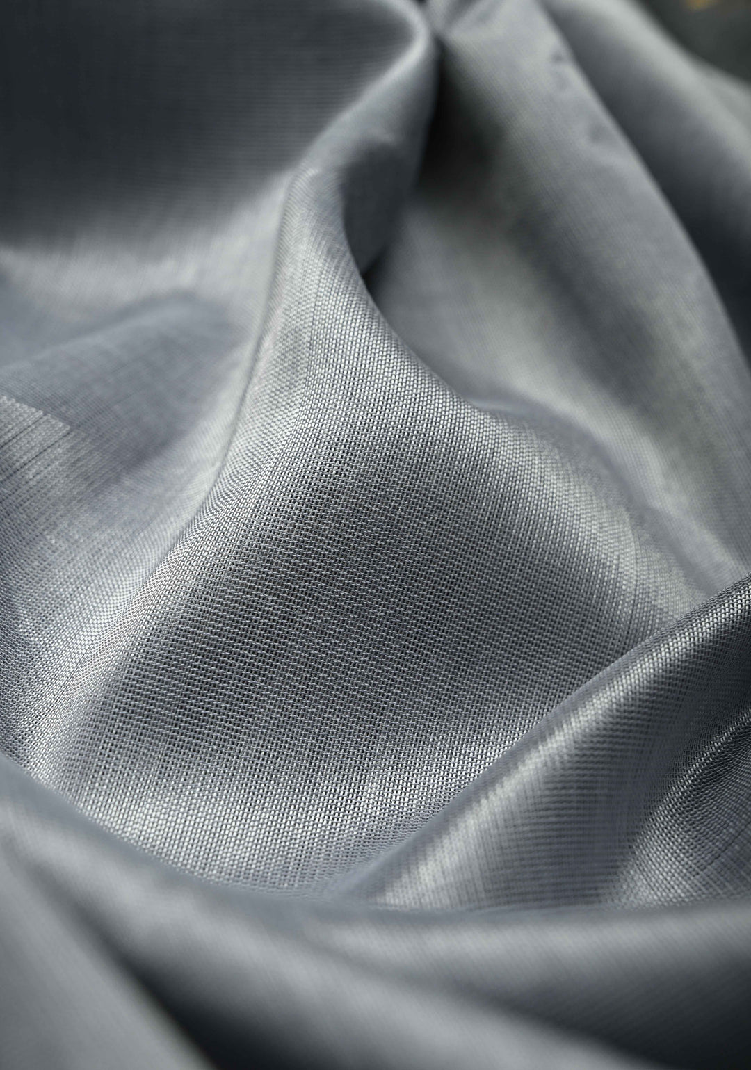 Gray Kanchi Silk Cotton 100% Handloom Saree with Contrast Zari Border