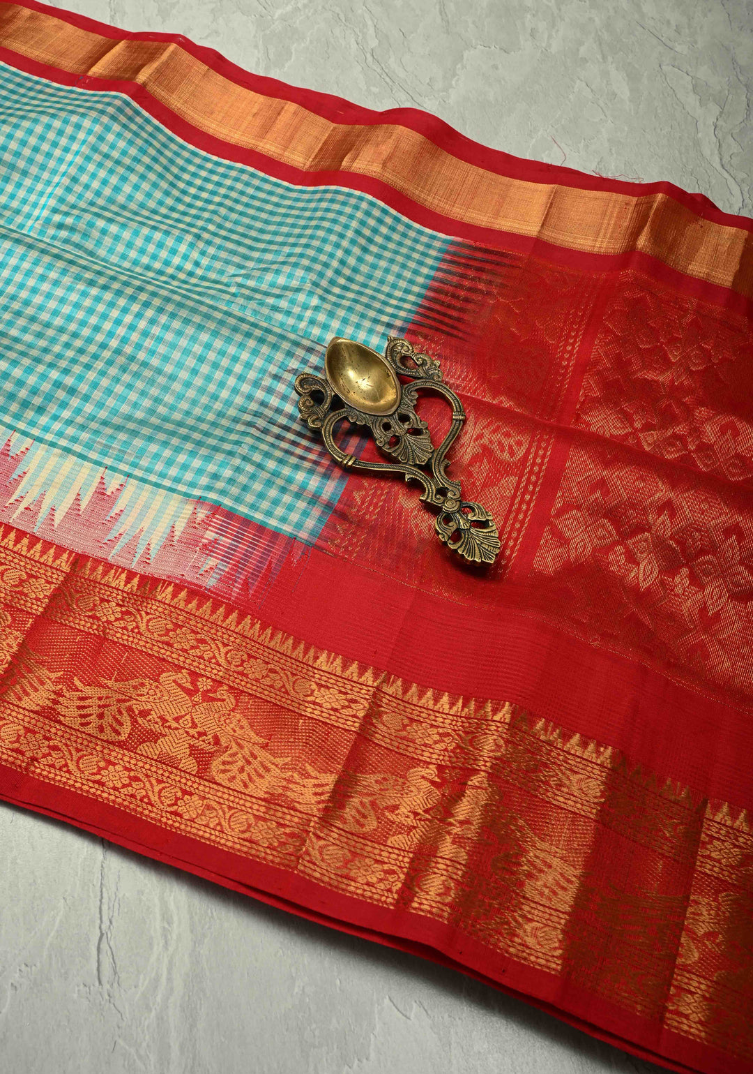 Ivory-Teal-Green Charming Vintage Checks on Kanchi Silk Cotton 100% Handloom Saree with Contrast Zari Border