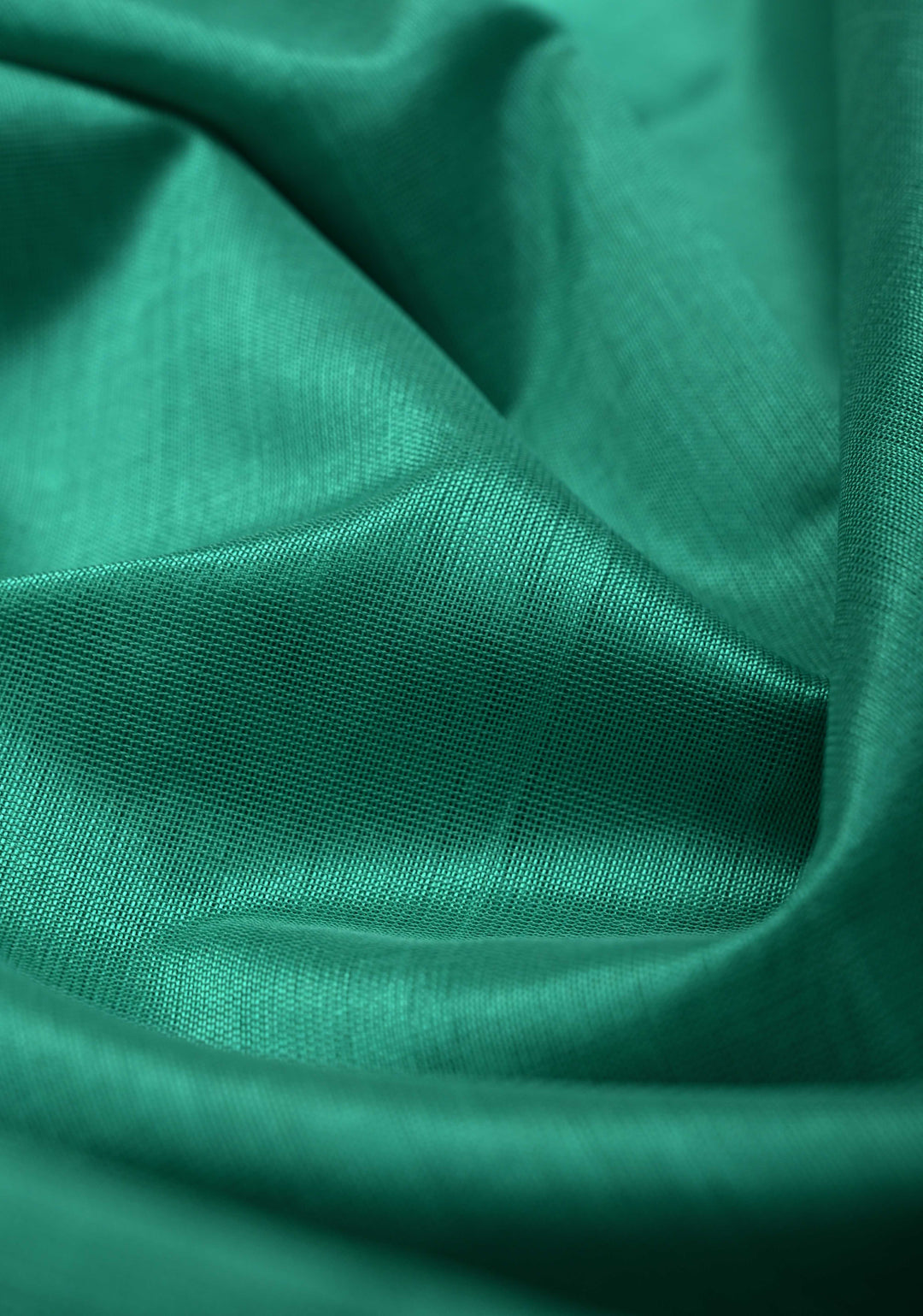 Rama Green Korvai Kanchi Silk Cotton 100% Handloom Saree with Contrast Zari Border | SHOBITAM