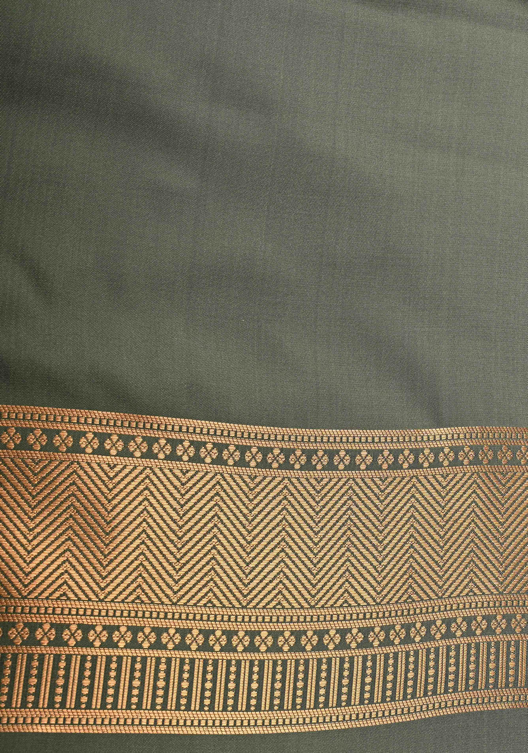 Turkish Rose Kanchi Semi Silk Saree with Zari Buttas and Mandala Motifs on Minimal Zari Border