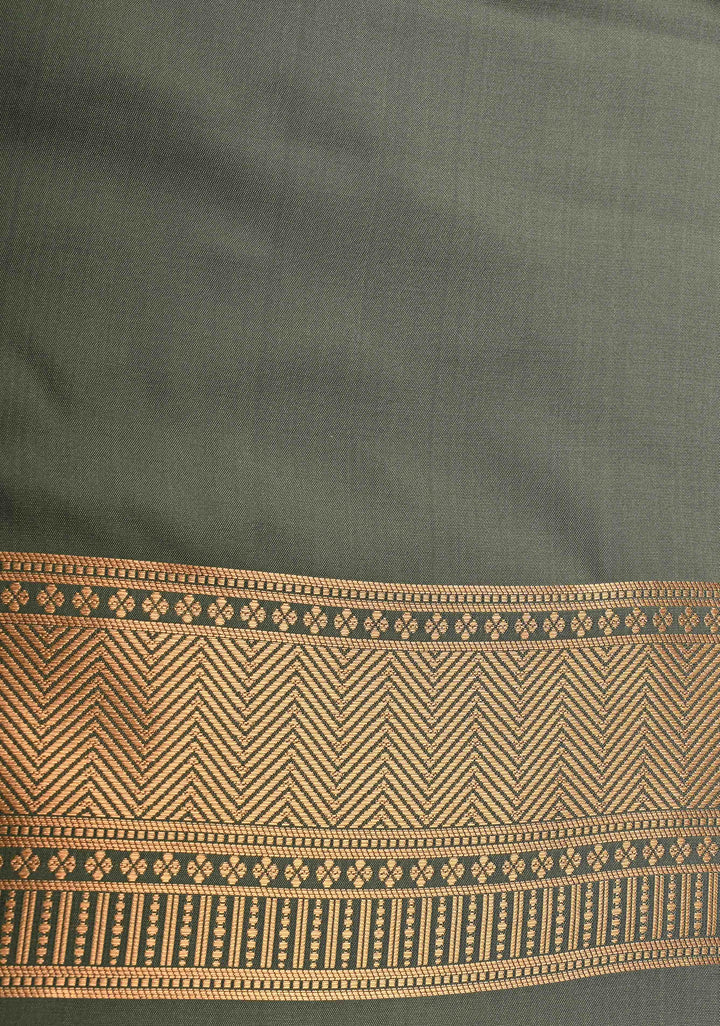 Turkish Rose Kanchi Semi Silk Saree with Zari Buttas and Mandala Motifs on Minimal Zari Border