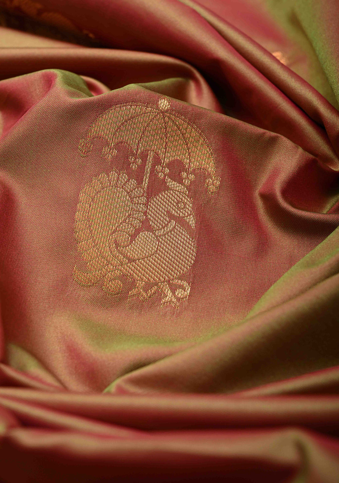 Green Pink Dual tone  Kanchi Semi Silk Saree with Peacock Buttas and Contrast Pink Zari Border