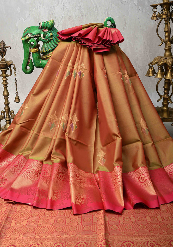 Green Dual tone Kanchi Semi Silk Saree with Meenakari Buttas and Zari Border