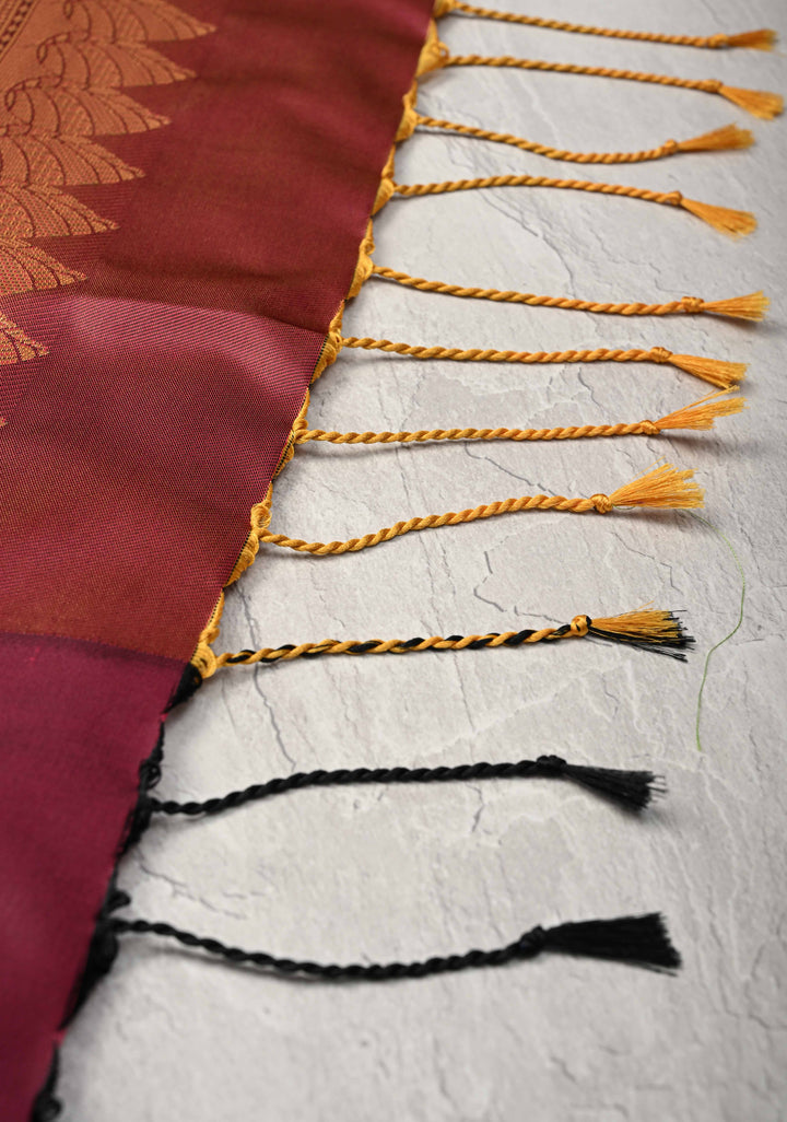 Orange Dual tone Kanchi Semi Silk Saree with Leaf Buttas and Contrast Zari Border