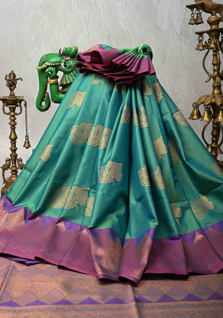 Green Dual tone Kanchi Semi Silk Saree with Leaf Buttas and Contrast Zari Border