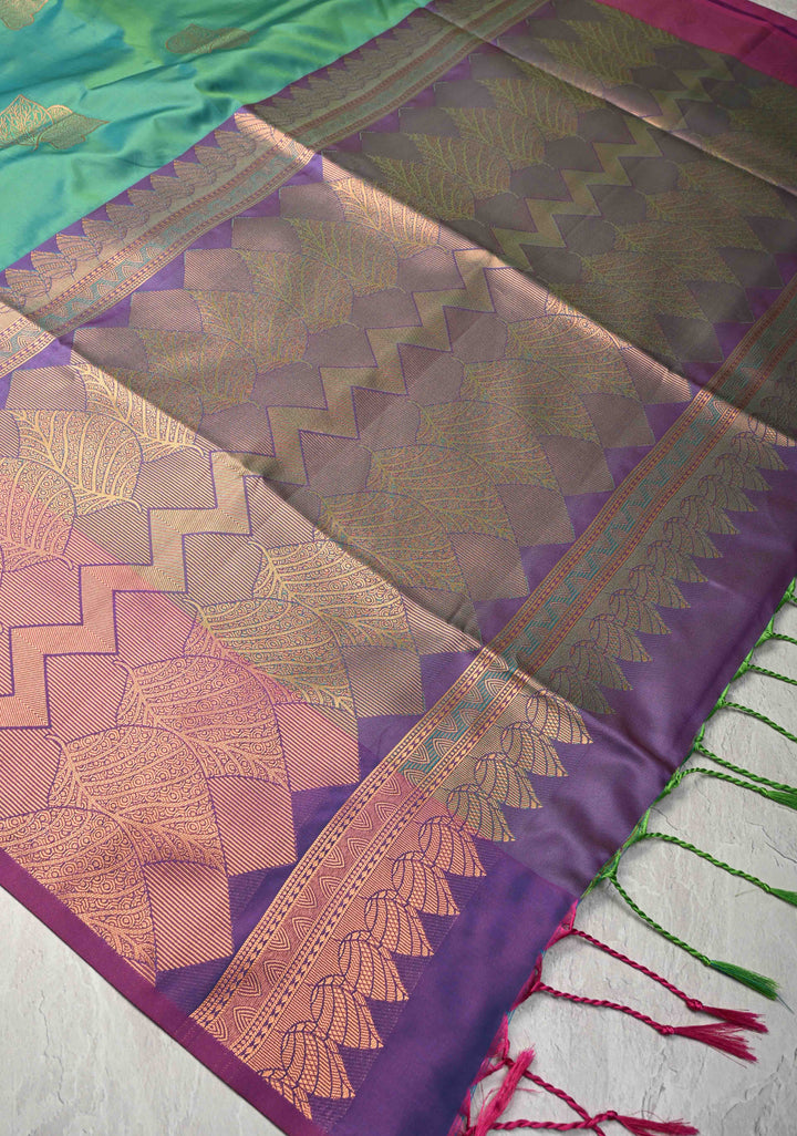 Green Dual tone Kanchi Semi Silk Saree with Leaf Buttas and Contrast Zari Border