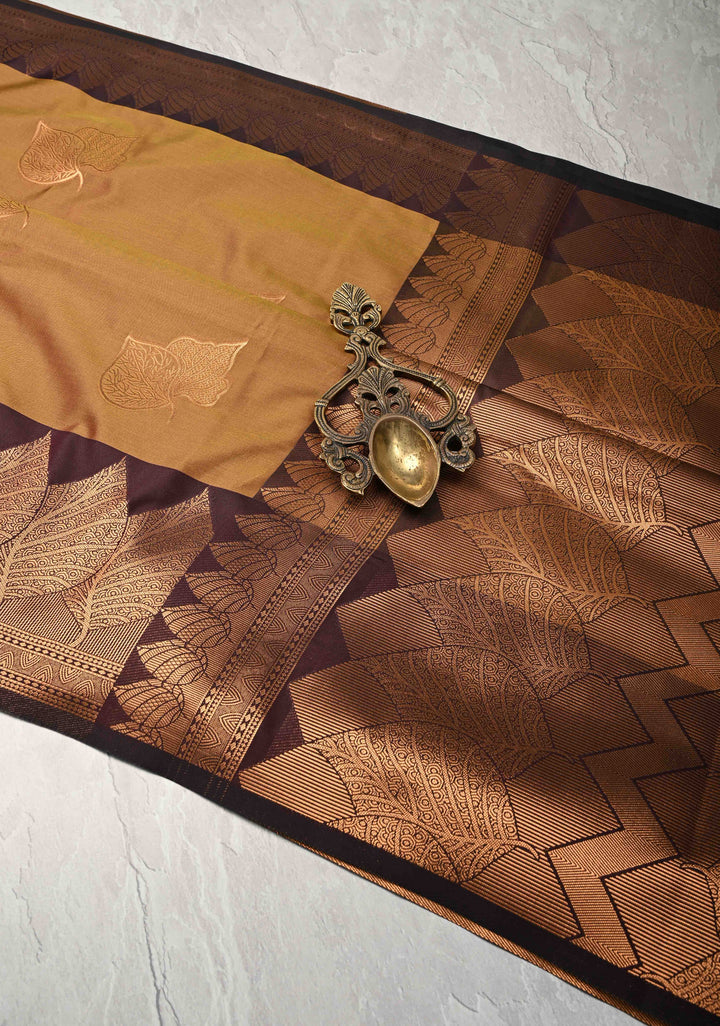 Brown Dual tone Kanchi Semi Silk Saree with Leaf Buttas and Zari Border
