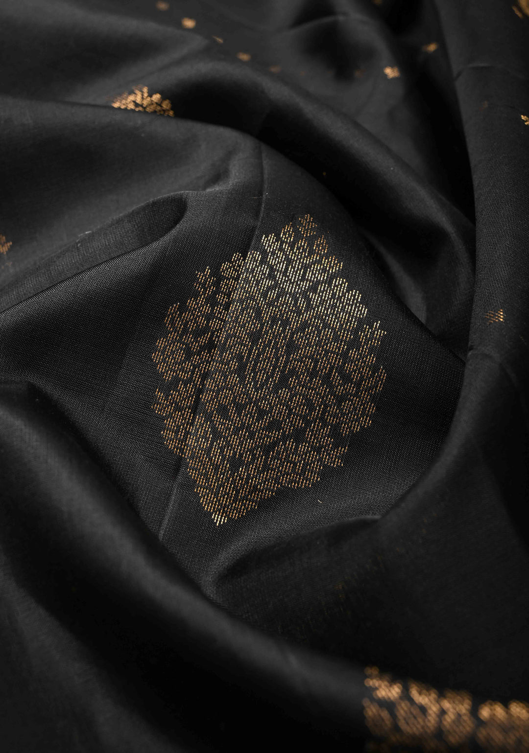 Black Kanjivaram Soft Silk Saree with Cross Stitch Machine Embroidery Border and Zari Buttas | SILK MARK CERTIFIED