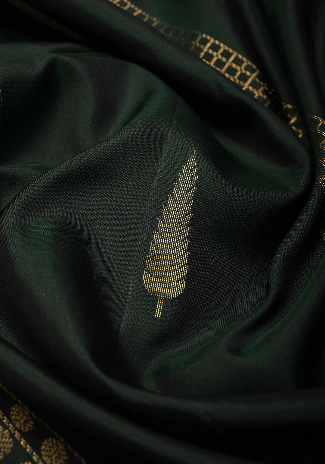 Deep Green Kanjivaram Soft Silk Saree with Cross Stitch Machine Embroidery Border and Zari Buttas | SILK MARK CERTIFIED