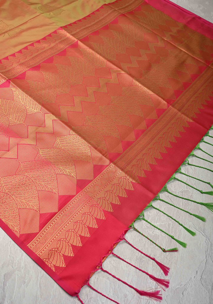 Green Dual tone Kanchi Semi Silk Saree with Leaf Buttas and Zari Border