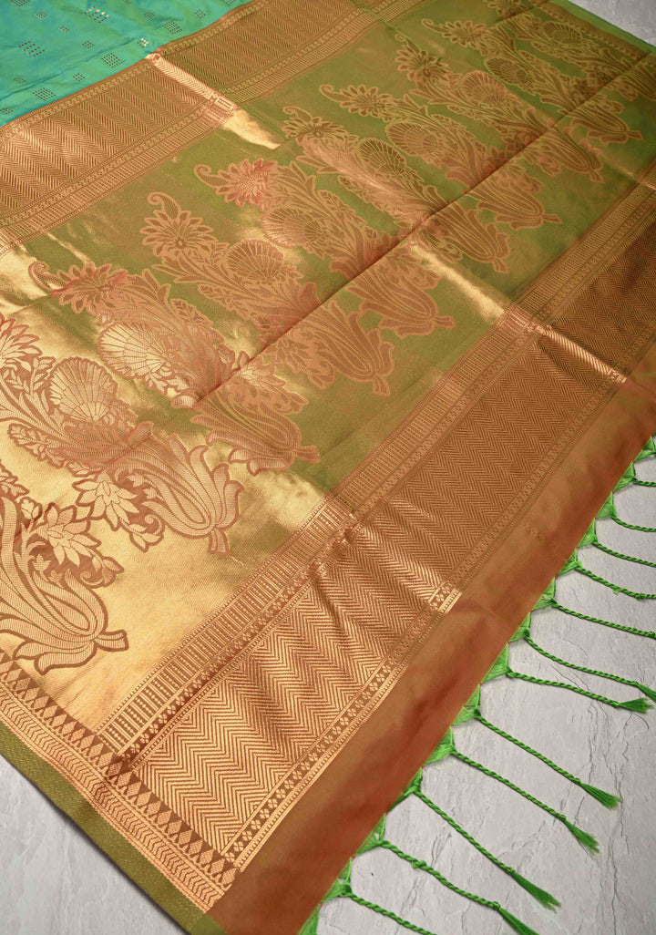 Green Dual tone Kanchi Semi Silk Saree with Zari Buttas and Mandala Motifs on Border