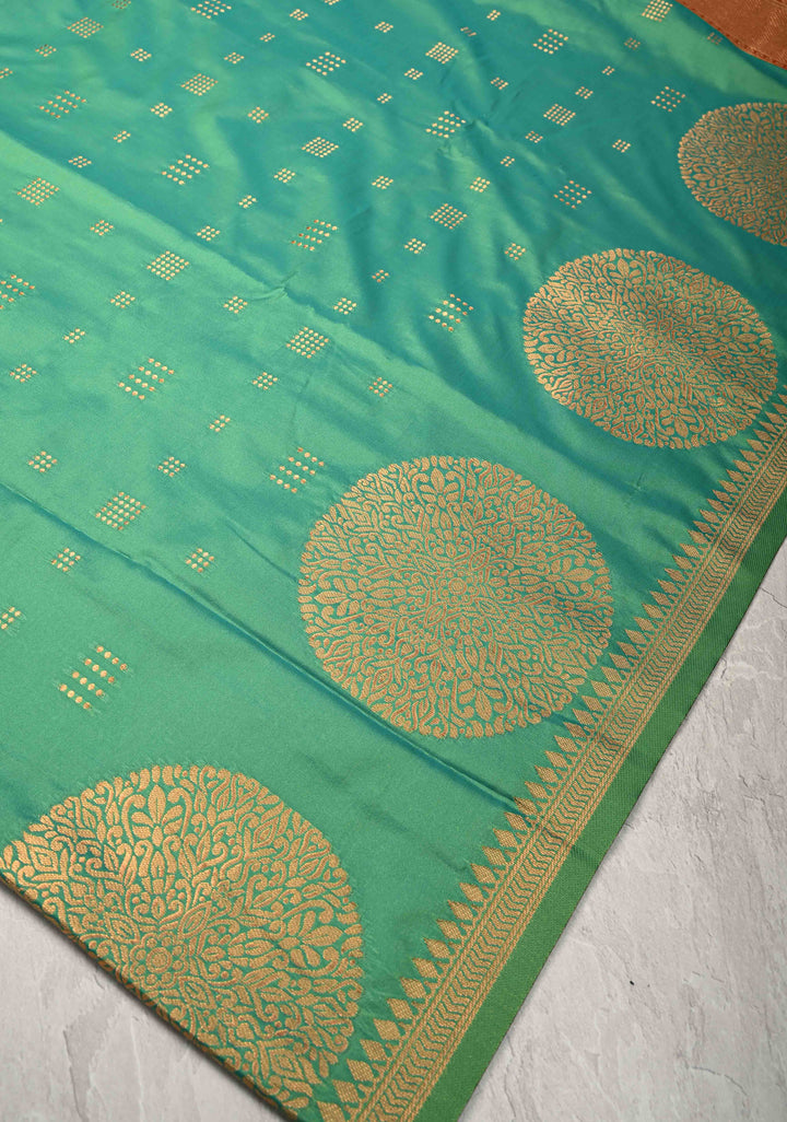Green Dual tone Kanchi Semi Silk Saree with Zari Buttas and Mandala Motifs on Border