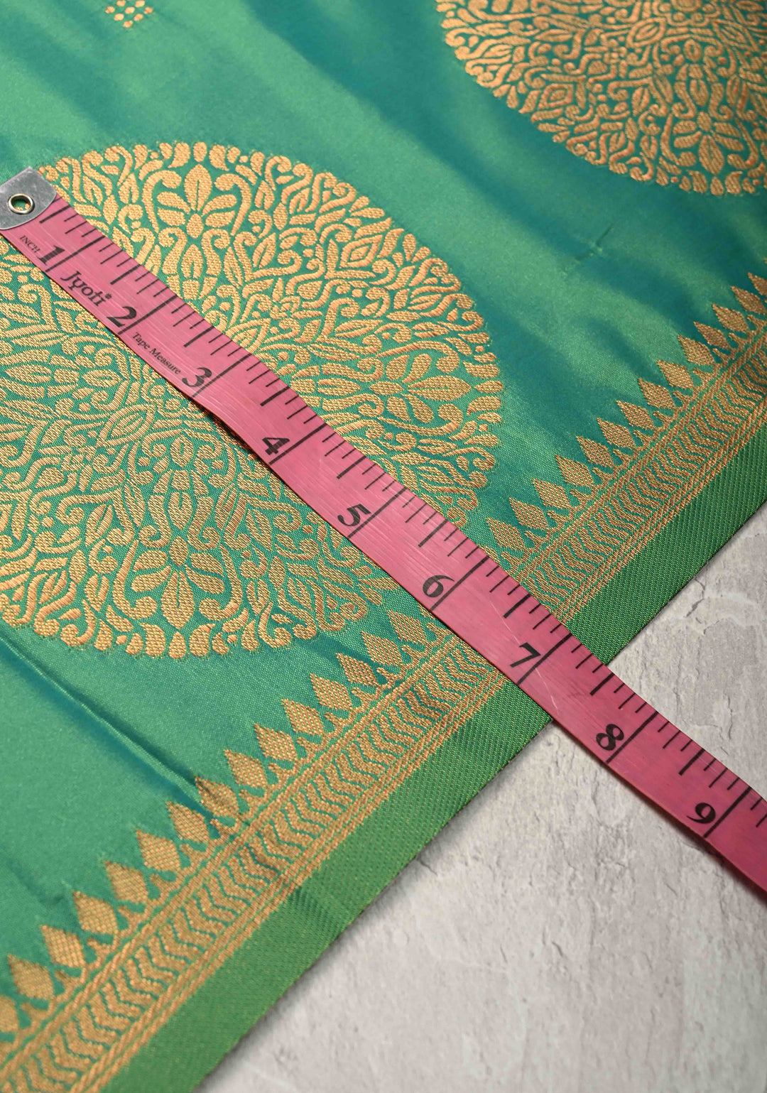 Green Dual tone Kanchi Semi Silk Saree with Zari Buttas and Mandala Motifs on Border