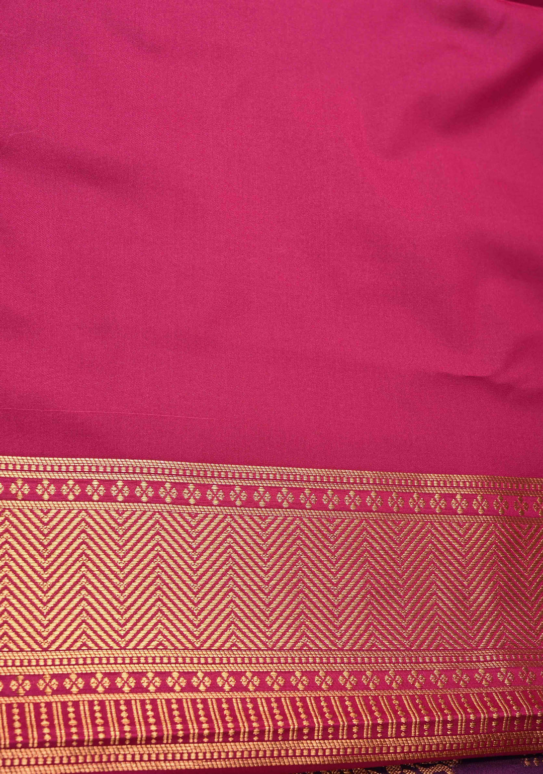 Plum Dual tone Kanchi Semi Silk Saree with Zari Buttas and Mandala Motifs on Border