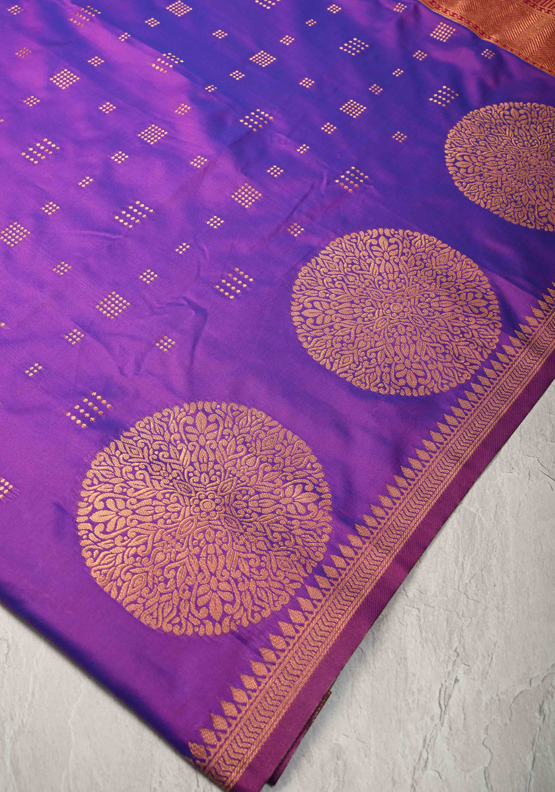 Purple Dual tone Kanchi Semi Silk Saree with Zari Buttas and Mandala Motifs on Border