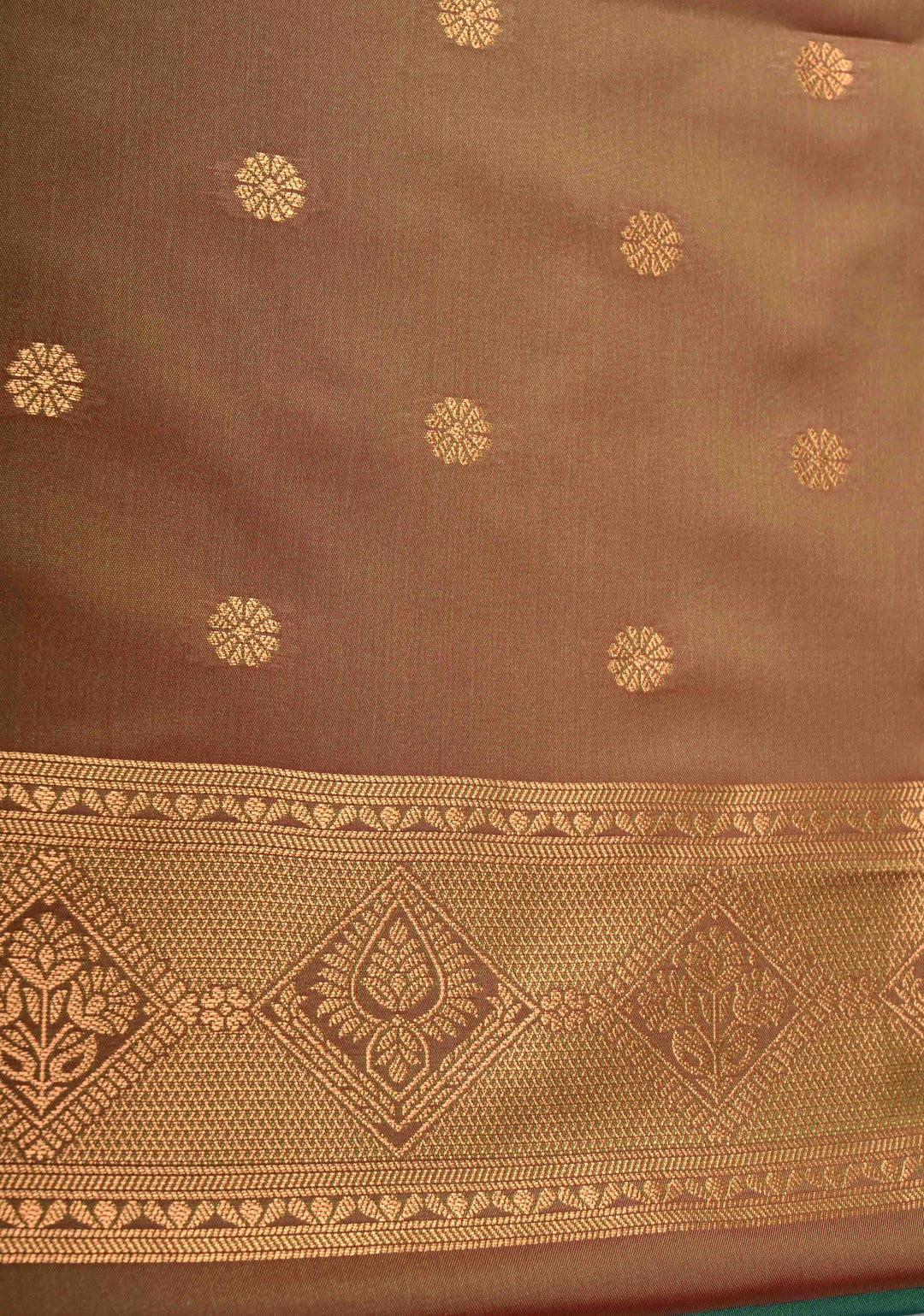 Green Dual tone Kanchi Semi Silk Saree with Alfi Floral Buttas and Zari Border