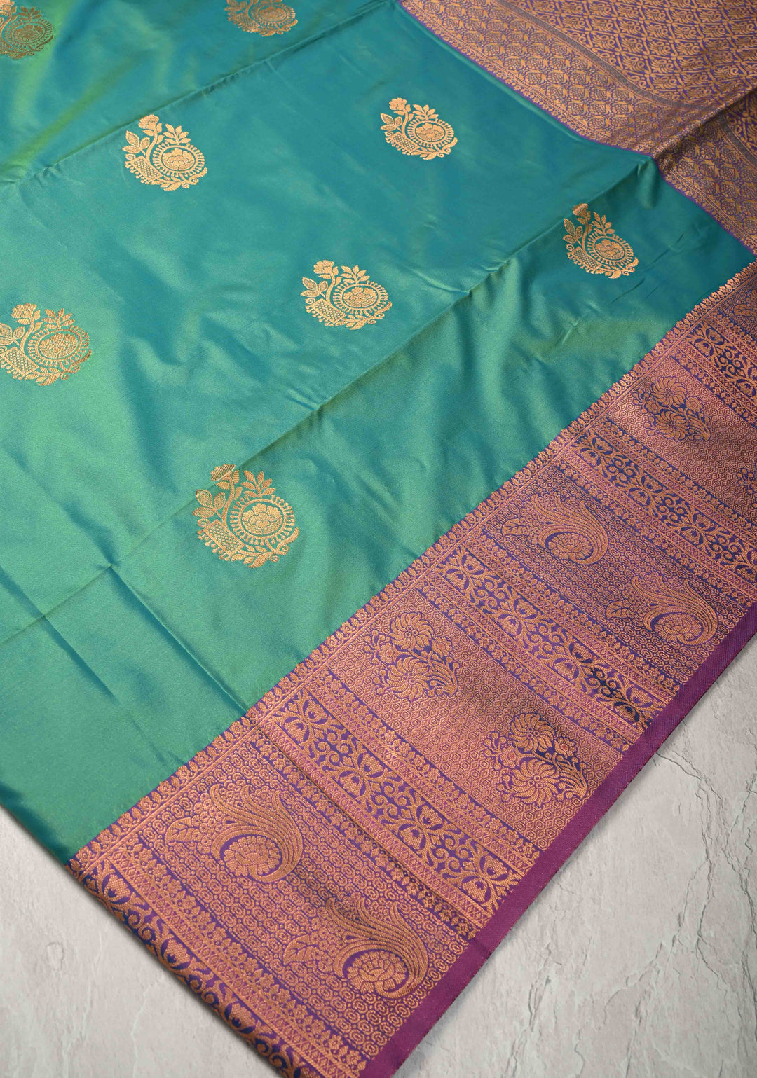 Green Dual tone Kanchi Semi Silk Saree with Zari Buttas and Zari Border