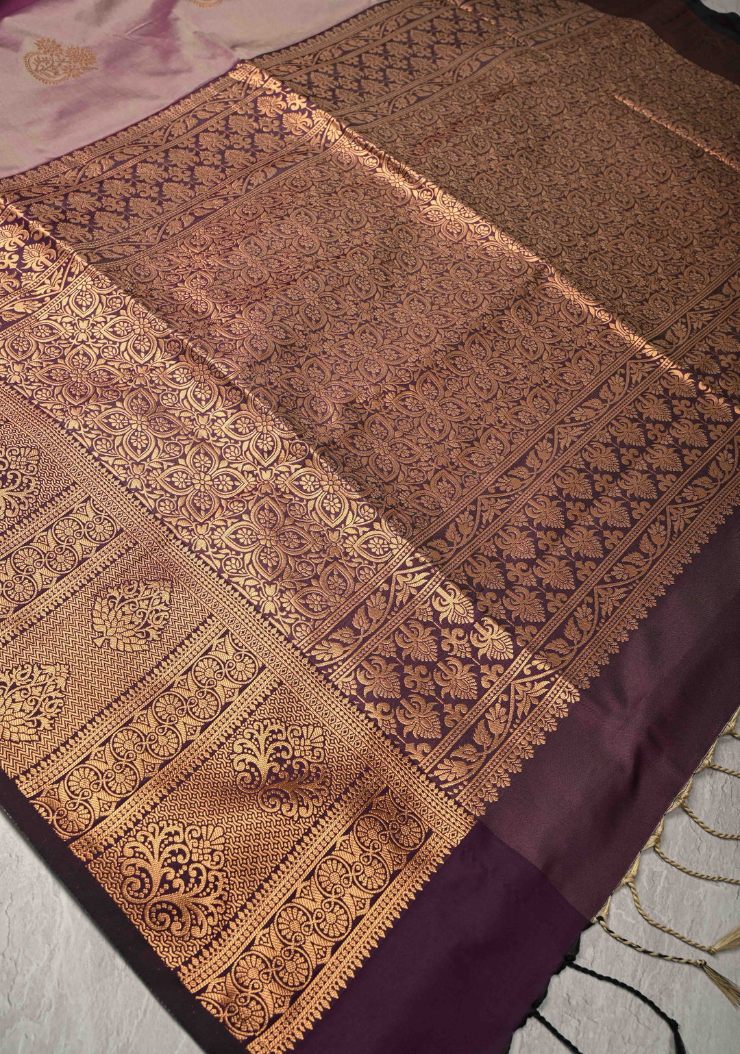 Dusty Mauve Dual tone Kanchi Semi Silk Saree with Zari Buttas and Zari Border
