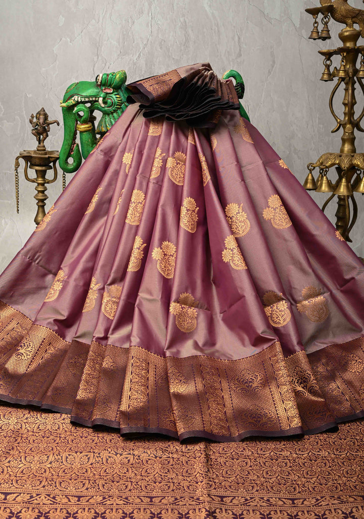 Dusty Mauve Dual tone Kanchi Semi Silk Saree with Zari Buttas and Zari Border