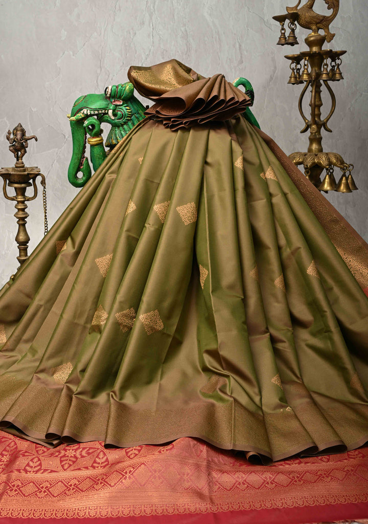 Green Dual Tone  Kanchi Semi Silk Saree with Geometric Buttas and Abstract Zari Border