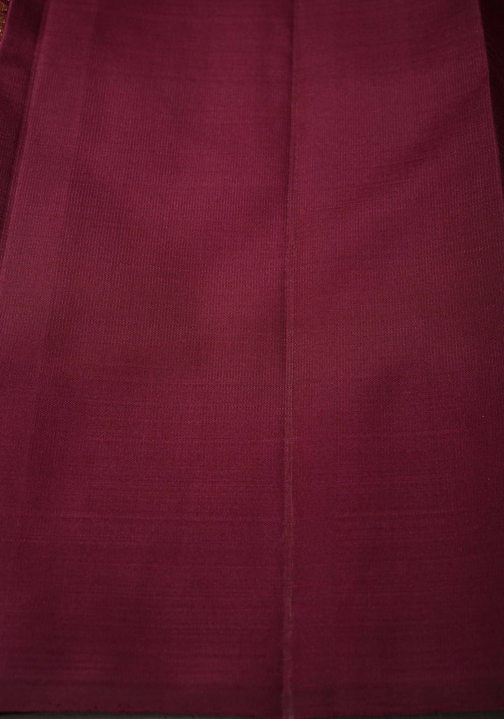 Pink Dual tone Borderless Pure Kanjivaram Silk Saree with Meena Zari Leaf Buttas and Contrast Pallu | SILK MARK CERTIFIED
