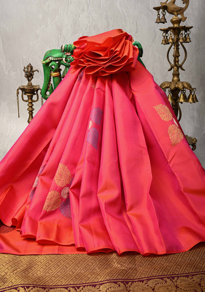 Pink Dual tone Borderless Pure Kanjivaram Silk Saree with Meena Zari Leaf Buttas and Contrast Pallu | SILK MARK CERTIFIED