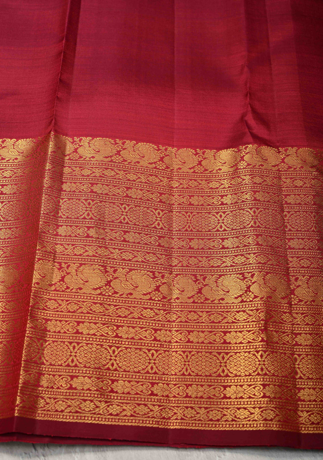 Green Gold Dual tone Pure Kanjivaram Silk Saree with Mandala Motifs and Wide Zari Border | SILK MARK CERTIFIED